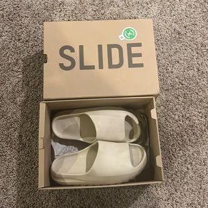 Yeezy Bone Slides